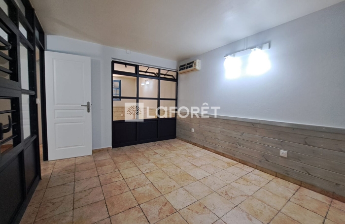 Location Appartement 72.49m&sup2; 3 pi&egrave;ces Baie Mahault
