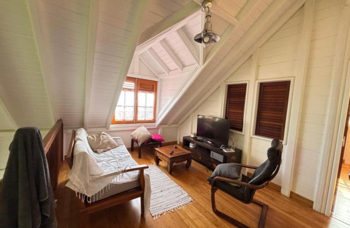 Vente Maison 153.25m&sup2; 7 pièces Vieux Fort