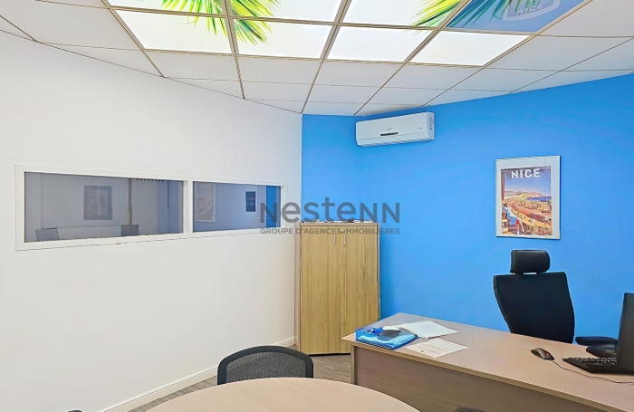 Location Local commercial 106m&sup2; 5 pi&egrave;ces Baie Mahault