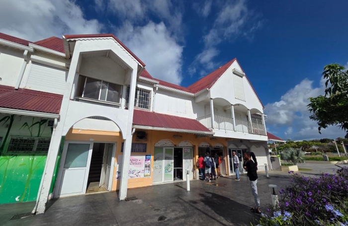 Vente Local commercial 70m&sup2; Petit-Bourg
