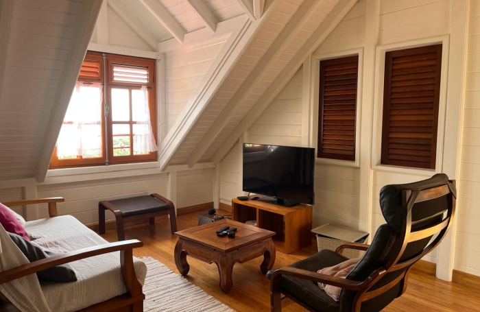 Vieux-Fort   Grande maison familiale, superbe vue, piscine et studios