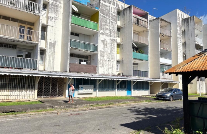 Vente Appartement 63.81m&sup2; 4 pièces Basse-Terre