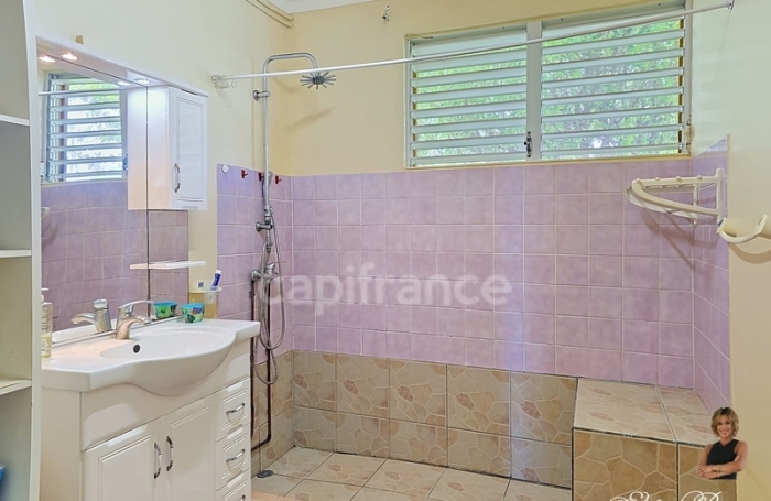 Vente Maison 88m&sup2; 4 pièces Saint Fran&ccedil;ois