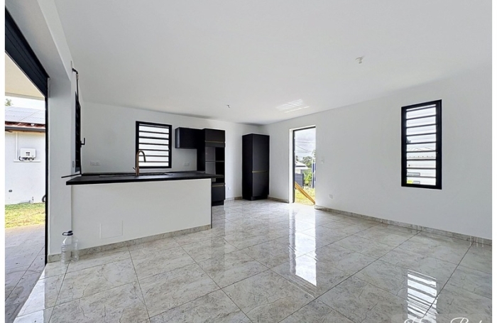 Vente Maison 78m&sup2; 4 pièces Baie Mahault