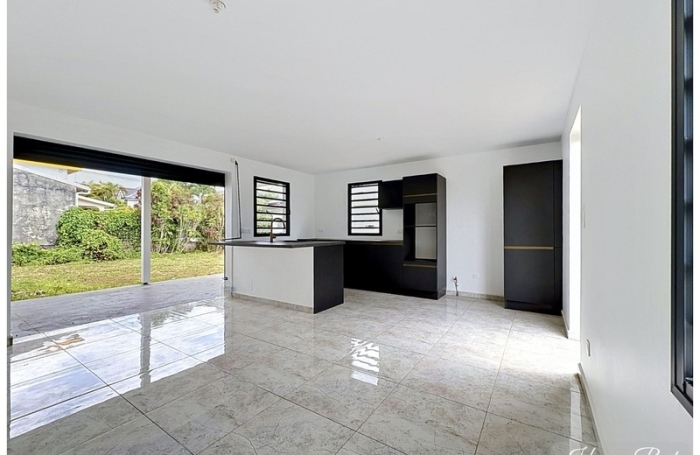 Vente Maison 78m&sup2; 4 pièces Baie Mahault