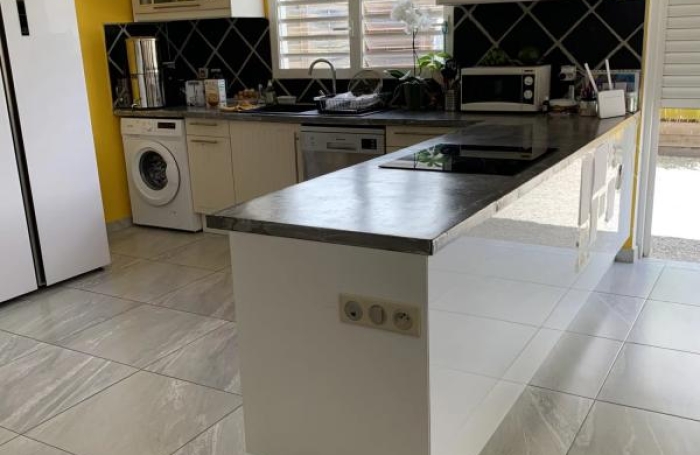 Location Maison 165m&sup2; 4 pièces Sainte Anne