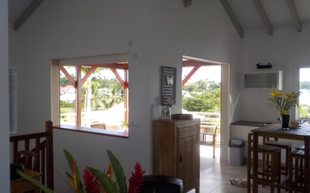 VILLA MEUBLEE GOLF /PISCINE JARDIN