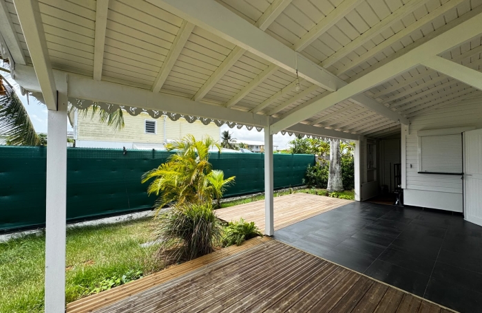 Spacieuse maison mitoyenne  3 chambres