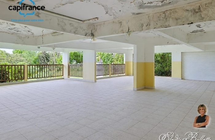 Vente Immeuble 984m&sup2; 19 pièces Trois Rivi&egrave;res