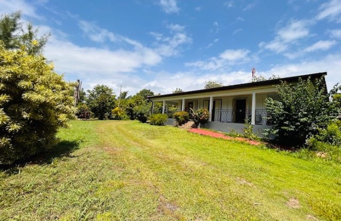 Location Maison 135m&sup2; 4 pièces Capesterre Belle Eau