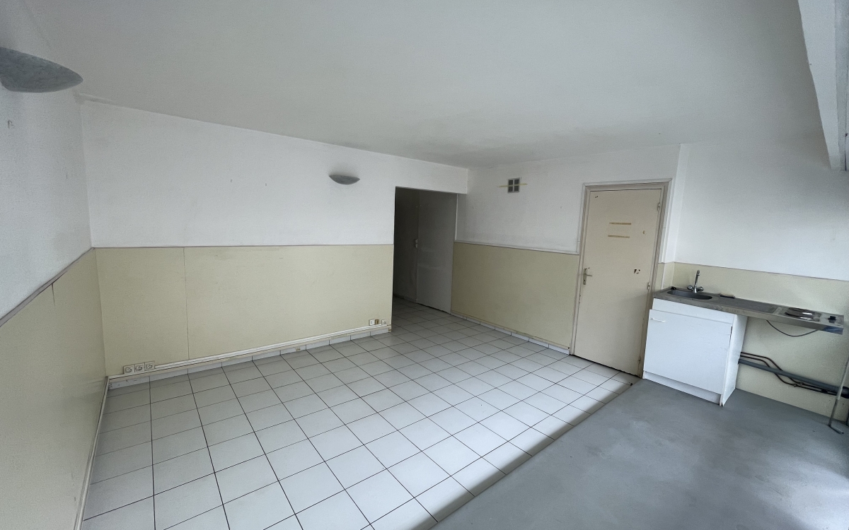 BUREAU 
