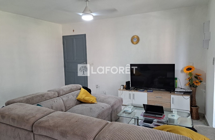 Vente Appartement 79.29m&sup2; 4 pi&egrave;ces Baie Mahault