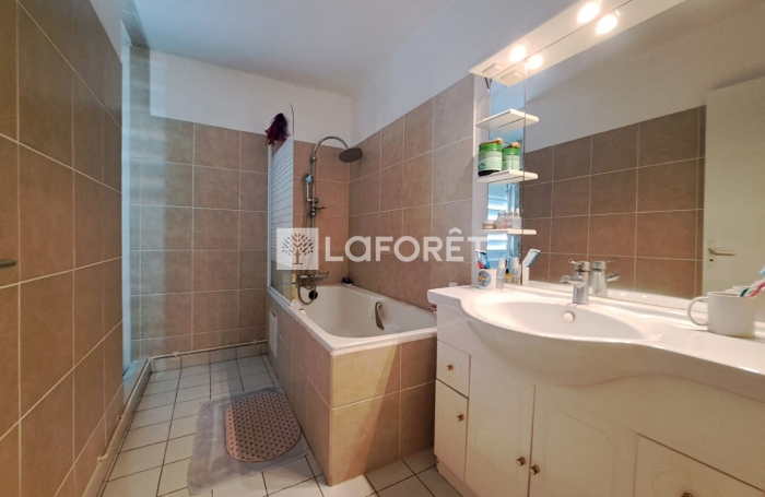 Vente Appartement 79.29m&sup2; 4 pi&egrave;ces Baie Mahault