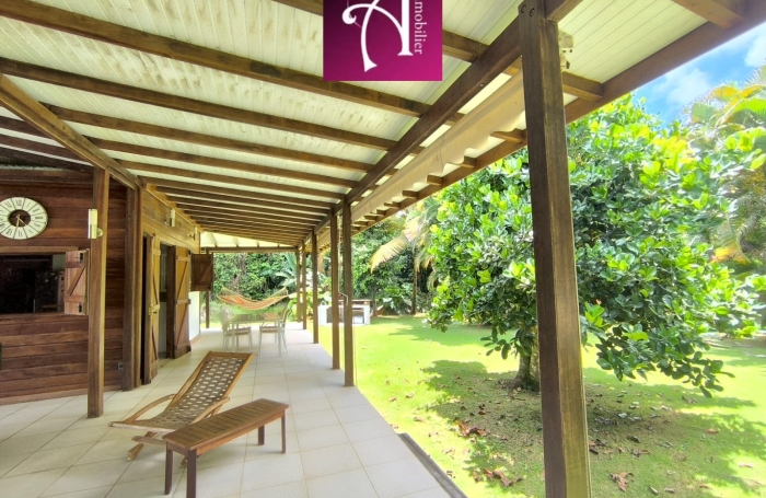 LOCATION MAISON MEUBL&Eacute;E AVEC PISCINE PETIT BOURG