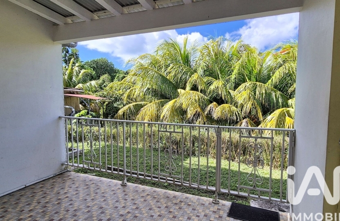 Vente Maison 184m&sup2; 5 pièces Les Abymes