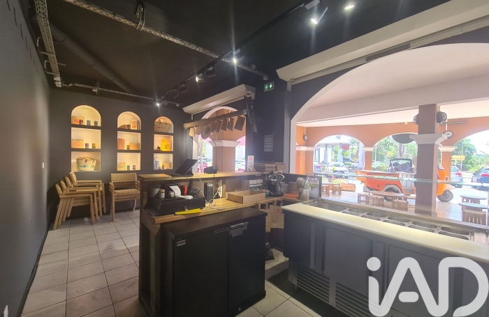 Vente Local commercial 94m&sup2; Saint Fran&ccedil;ois