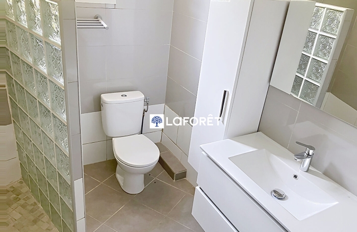 Location Maison 150m&sup2; 5 pi&egrave;ces Gosier