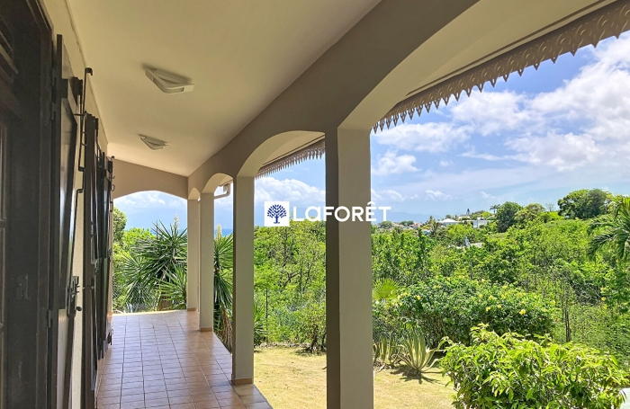 Location Maison 150m&sup2; 5 pi&egrave;ces Gosier
