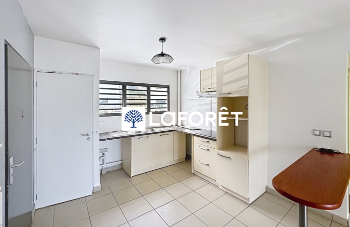Location Appartement 53.6m&sup2; 3 pi&egrave;ces Saint Fran&ccedil;ois