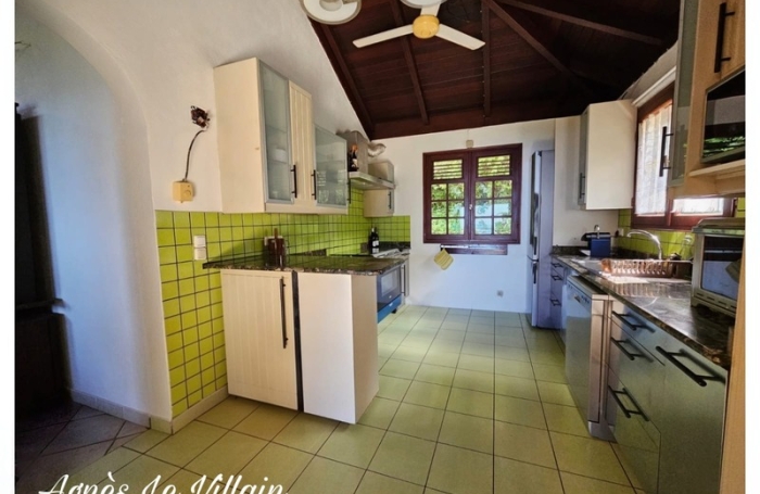 Vente Maison 263m&sup2; 15 pièces Pointe-Noire