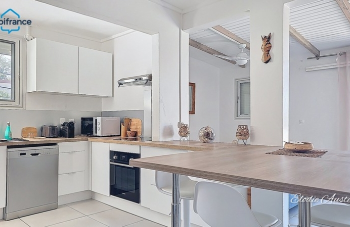 Vente Immeuble 149m&sup2; 9 pièces Basse-Terre
