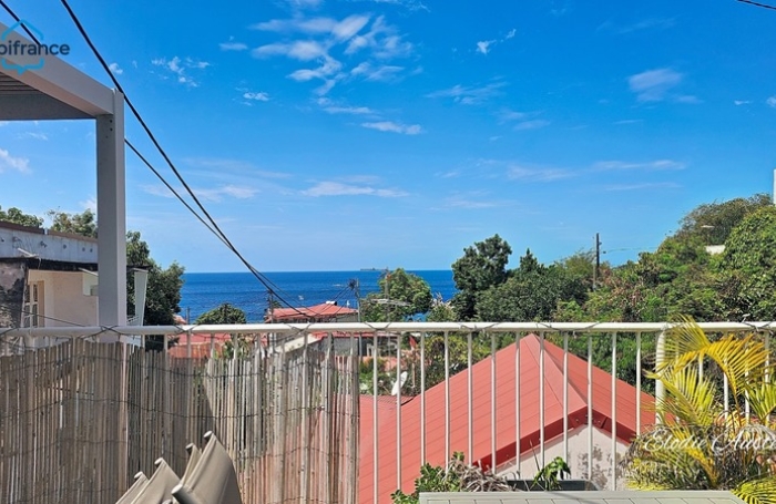 Vente Immeuble 149m&sup2; 9 pièces Basse-Terre