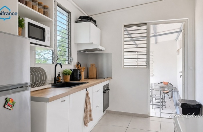 Vente Immeuble 149m&sup2; 9 pièces Basse-Terre