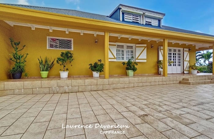 Vente Maison 200m&sup2; 5 pièces Saint Claude