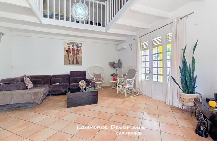 Vente Maison 200m&sup2; 5 pièces Saint Claude