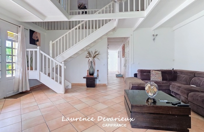 Vente Maison 200m&sup2; 5 pièces Saint Claude