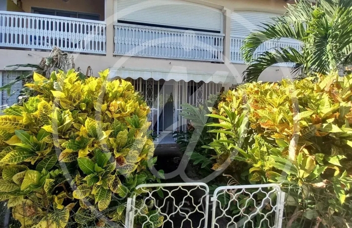Vente Appartement 29.34m&sup2; 1 pièce Les Abymes