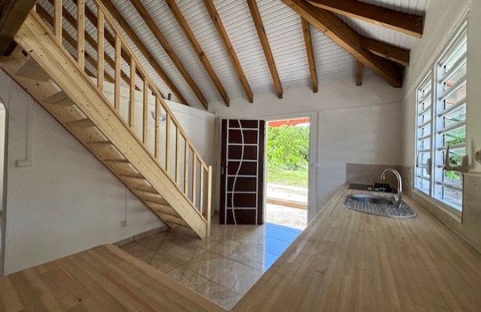 Location Maison 97115