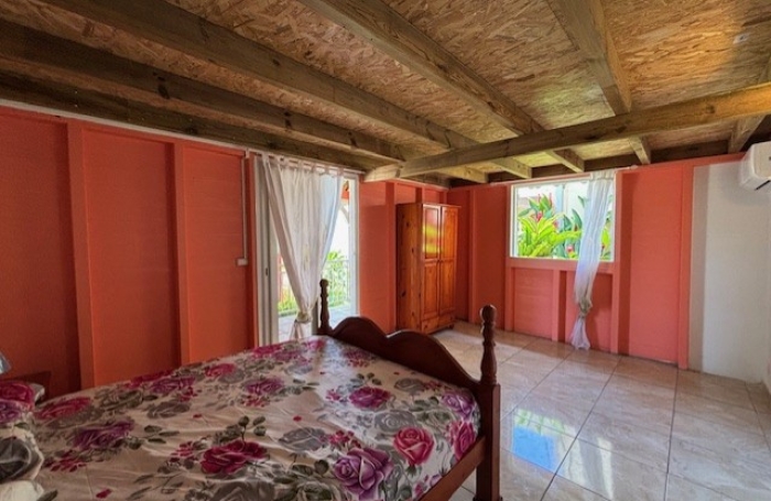Coup de coeur &agrave; Sainte-Rose ! 103 m2 r&eacute;nov&eacute;