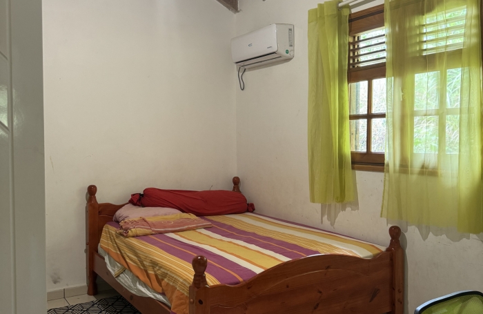 Villa T4 Moderne : Vue Mer et S&eacute;r&eacute;nit&eacute; &agrave; Pointe-Noire &agrave; 267 500 EUR