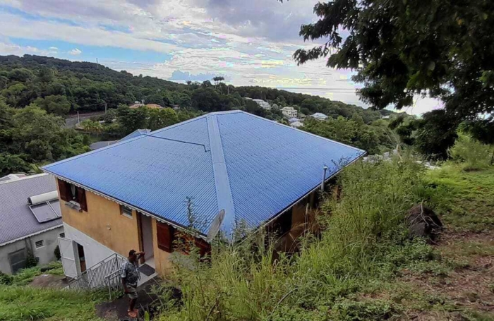 Villa T4 Moderne : Vue Mer et S&eacute;r&eacute;nit&eacute; &agrave; Pointe-Noire &agrave; 267 500 EUR