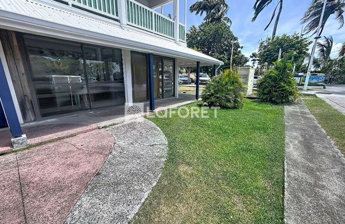 Location Local commercial 50m&sup2; Saint Fran&ccedil;ois