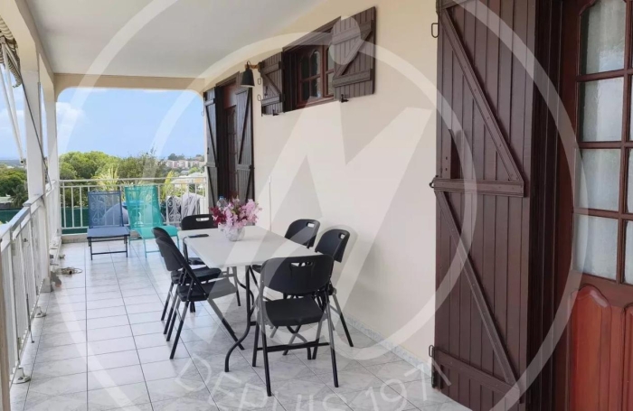 Location Maison 120m&sup2; 4 pièces Les Abymes