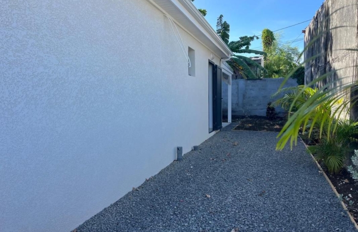Vente Maison 74.48m&sup2; 3 pièces Basse-Terre