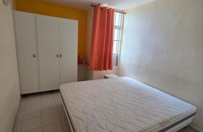 Vente Appartement 72m&sup2; 4 pièces Pointe-&agrave;-Pitre