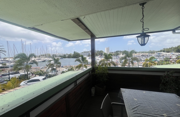 Appartement T3  de 84 m2 sur la Marina