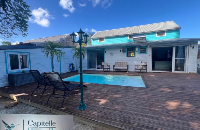 Sainte Rose belle Villa T4 de 110m2 sur 500m2 de terrain avec piscine