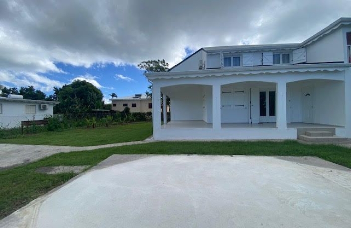 Location Maison 97118