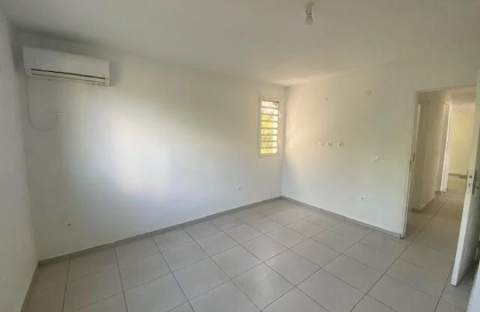 Location Maison 89.59m&sup2; 3 pièces Saint Fran&ccedil;ois