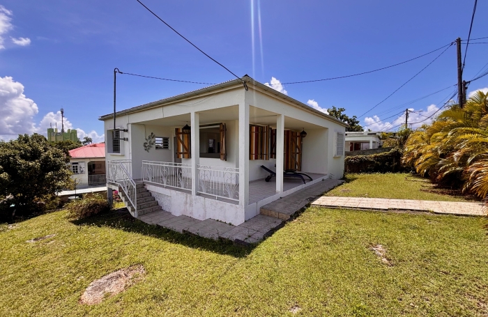 Maison 4 pi&egrave;ces - Le Gosier
