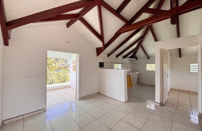 Appartement quatre pi&egrave;ces &agrave; Port-Louis LONGFORT Immobilier
