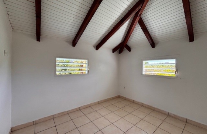 Appartement quatre pi&egrave;ces &agrave; Port-Louis LONGFORT Immobilier