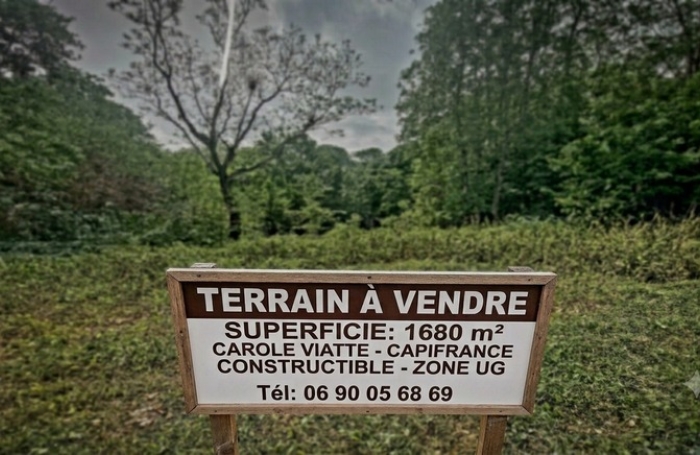 Vente Terrain 97180