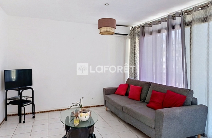 Vente Immeuble 542m&sup2; 14 pi&egrave;ces Pointe-&agrave;-Pitre