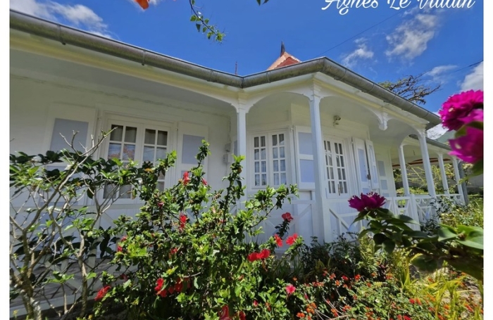Vente Maison 120m&sup2; 4 pièces Saint Claude