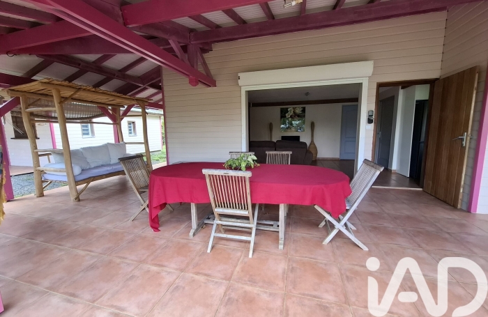 Vente Maison 107m&sup2; 6 pièces Sainte Rose
